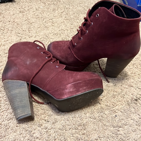 Steve Madden Raspy - Picture 2 of 3